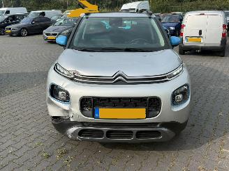 krockskadad bil auto Citroën C3 Aircross 1.2 e-THP PureTech 110 SUV  Benzine 1.199cc 81kW (110pk) 2019/4