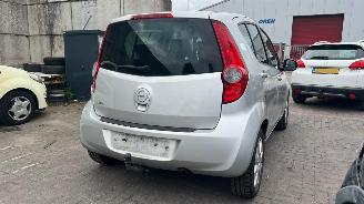 Opel Agila 1.2 16v picture 8