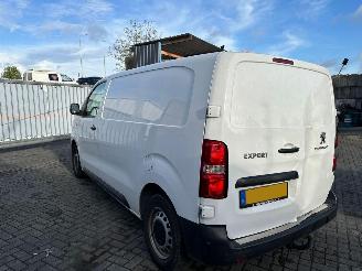 Peugeot Expert 2.0 Blue HDi 120 16V Bestel  Diesel 1.997cc 90kW picture 9
