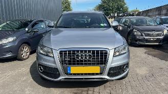 skadebil auto Audi Q5 WAUZZZ8R7AA035096 2009/10