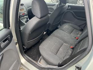 Ford Focus Wagon 1.8 Limited picture 14