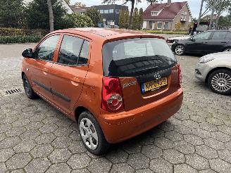 Kia Picanto 1.1 12V picture 3