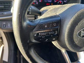 Kia Stonic 1.0 T-Gdi Comfortplusline Navigator picture 15