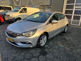 Avarii autoturisme Opel Astra 1.0 Online Edition 2017/8