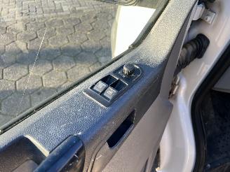 Volkswagen Transporter 1.9 TDI 300 T5 picture 12