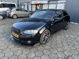 Vaurioauto  passenger cars Audi A3 Ambition 1.6 75KW 2005/9