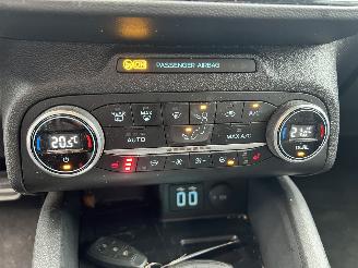 Ford Focus 1.5 Ecoboost ST-Line Vignale picture 15