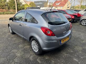 Opel Corsa 1.2 16V Essentia picture 5
