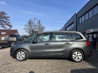 Citroën C4 Grand C4 Picasso 1.6 HDi Intensive 7 persoons picture 2