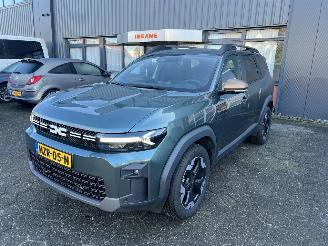 Vaurioauto  passenger cars Dacia  Bigster Extreme Mild Hybrid 140 2025/8