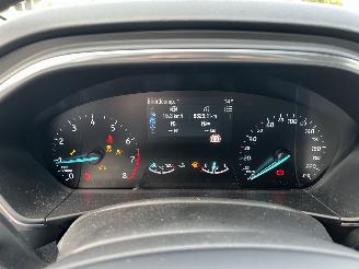 Ford Focus 1.0 EcoBoost Titanium Business picture 14