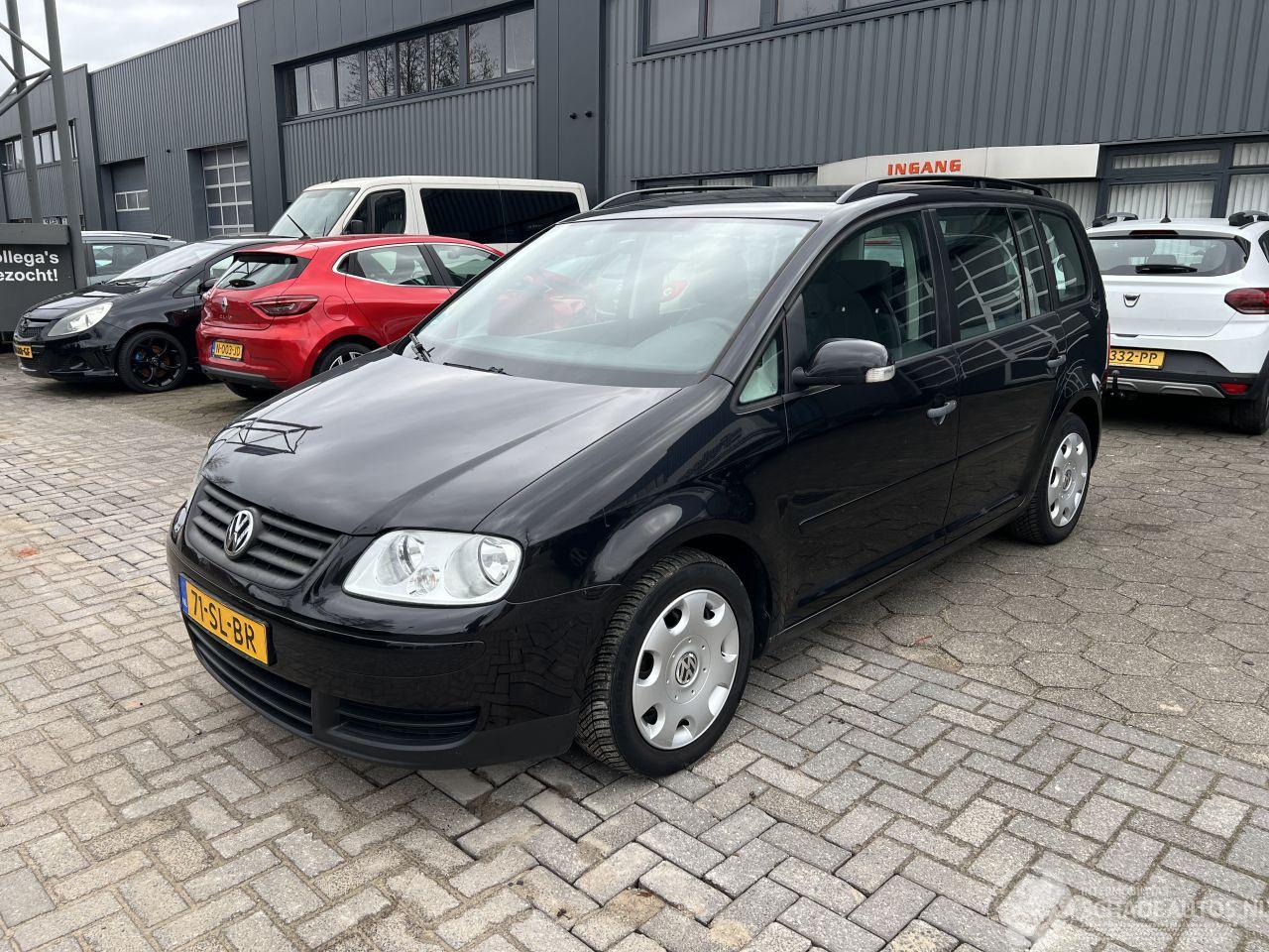 Volkswagen Touran 1.6 16V FSI Business