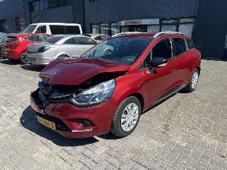 Schadeauto Renault Clio 0.9 TCe Limited 2019/1