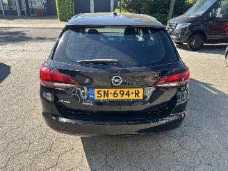 Opel Astra SPORTS TOURER 1.0 Online Edition picture 4