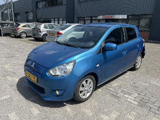 skadebil auto Mitsubishi Space-star 1.0 Bright 2015/2
