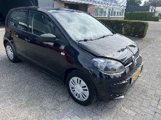 Volkswagen Up! 1.0 take up! BlueMotion picture 7