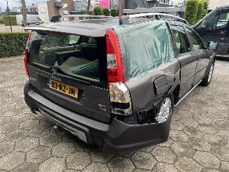 Volvo Xc-70 2.5 T SUMMUM picture 3