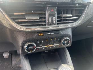 Ford Kuga 1.5 EcoBoost Titanium picture 17