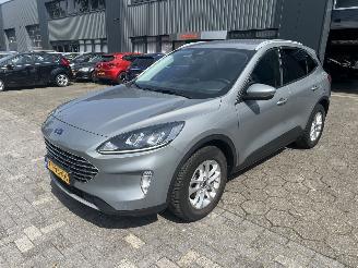 Unfallwagen Ford Kuga 1.5 EcoBoost Titanium 2022/1
