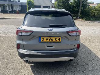 Ford Kuga 1.5 EcoBoost Titanium picture 4