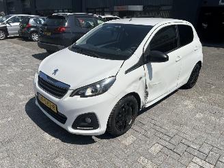 skadebil auto Peugeot 108 1.0 e-VTi Active 2016/1