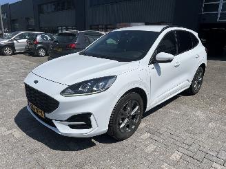 Vaurioauto  passenger cars Ford Kuga 2.5 PHEV ST-Line 2022/5