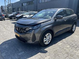 skadebil auto Peugeot 3008 1.2 PureTech Active Pack Business 2022/4