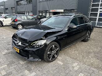 krockskadad bil auto Mercedes C-klasse 300 e Business Solution AMG 2020/7