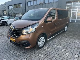 damaged commercial vehicles Renault Trafic 1.6 Dci 1.6 140pk Dubbel Cabine 2016/2
