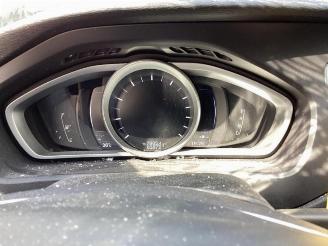 Volvo V-40 V40 (MV), Hatchback 5-drs, 2012 / 2019 1.5 T3 16V Geartronic picture 19