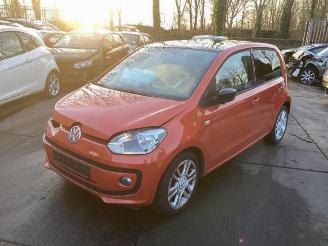 Uttjänta bilar auto Volkswagen Up! Up! (121), Hatchback, 2011 1.0 12V 60 2015/1