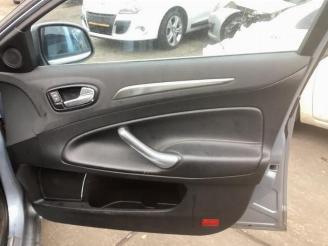 Ford Mondeo Mondeo IV, Sedan, 2007 / 2015 2.0 16V picture 26