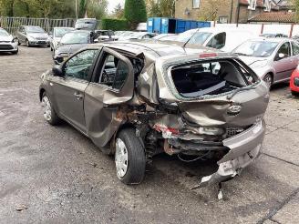 Hyundai I-20 i20, Hatchback, 2008 / 2015 1.2i 16V picture 3