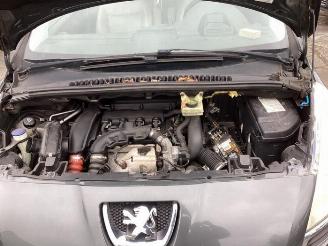 Peugeot 5008 5008 I (0A/0E), MPV, 2009 / 2017 1.6 THP 16V picture 10