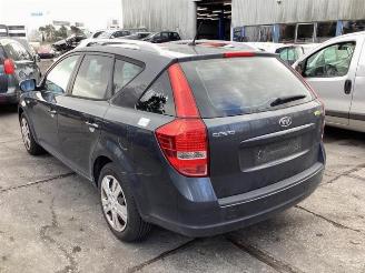 Kia Cee d Cee'd Sporty Wagon (EDF), Combi, 2007 / 2012 1.4 16V picture 3