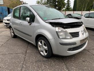 Sloopauto Renault Modus Modus/Grand Modus (JP), MPV, 2004 / 2012 1.6 16V 2006/4
