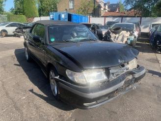 Vrakbiler auto Saab 9-3 9-3 I (YS3D), Cabrio, 1998 / 2003 2.0t 16V Ecopower 2001/5