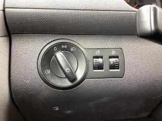 Volkswagen Caddy Caddy III (2KA,2KH,2CA,2CH), Van, 2004 / 2015 2.0 SDI picture 16