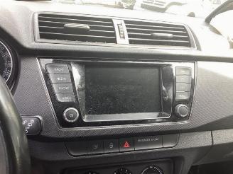 Skoda Fabia Fabia III Combi (NJ5), Combi 5-drs, 2014 / 2022 1.0 TSI 12V picture 33