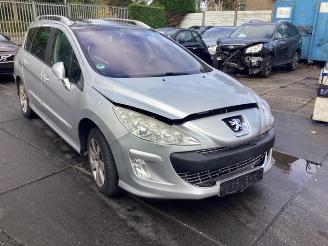 Salvage car Peugeot 308 308 SW (4E/H), Combi 5-drs, 2007 / 2014 1.6 16V THP 155 2010/10