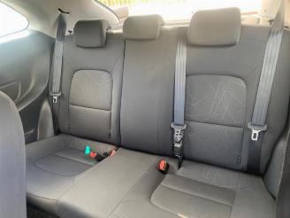 Kia Rio Rio III (UB), Hatchback, 2011 / 2017 1.2 CVVT 16V picture 23