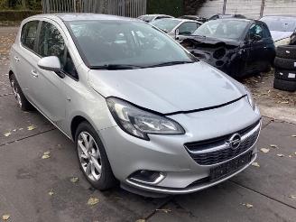 Vrakbiler auto Opel Corsa Corsa E, Hatchback, 2014 1.3 CDTi 16V ecoFLEX 2015/6