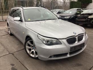 Salvage car BMW 5-serie 5 serie Touring (E61), Combi, 2004 / 2010 525i 24V 2004/5