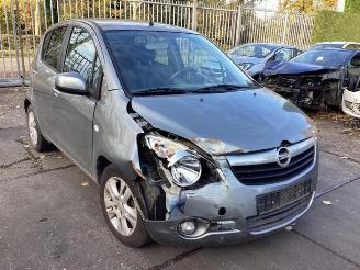 Vrakbiler auto Opel Agila Agila (B), MPV, 2008 / 2014 1.0 12V 2011/9