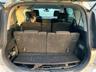 Mazda 5 5 (CR19), MPV, 2004 / 2010 2.0i 16V picture 27