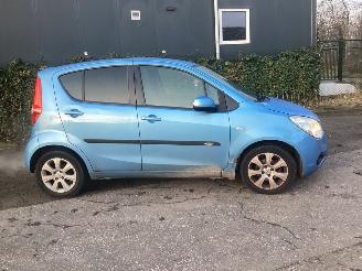 Opel Agila 1.2 16V MPV  Benzine 1.242cc 63kW (86pk) FWD 2008-04/2012-10  K12B; EURO4 picture 4