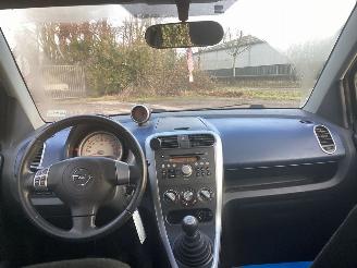 Opel Agila 1.2 16V MPV  Benzine 1.242cc 63kW (86pk) FWD 2008-04/2012-10  K12B; EURO4 picture 10