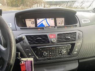 Citroën C4-picasso 2.0 16V Autom. MPV  Benzine 1.998cc 103kW (140pk) FWD 2007-09/2013-08 (UD; UE; UF) EW10A; RFJ picture 11