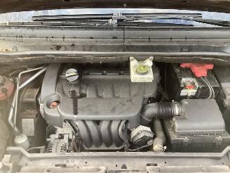 Citroën C4-picasso 2.0 16V Autom. MPV  Benzine 1.998cc 103kW (140pk) FWD 2007-09/2013-08 (UD; UE; UF) EW10A; RFJ picture 9