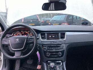 Peugeot 508 2.0 Hybrid4 16V Sedan 4Dr Elektrisch Diesel 1.997cc 120kW (163pk) 4x4 2010-11/2018-12 (8DRHC) DW10CTED4; RHC picture 10